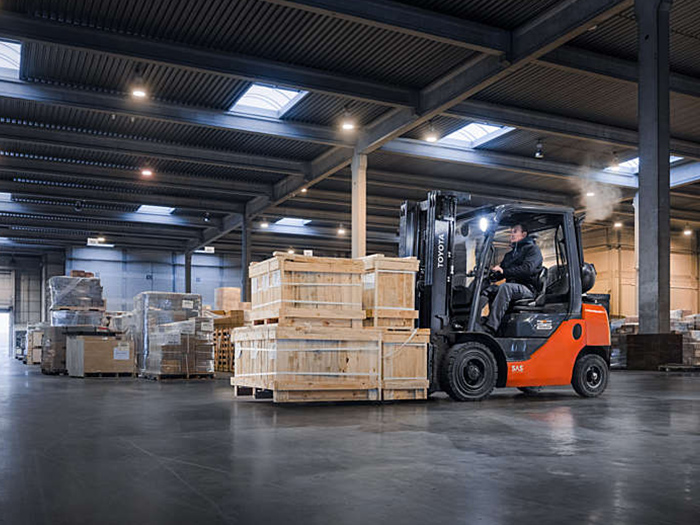 Skladování a logistika Skladování a logistika